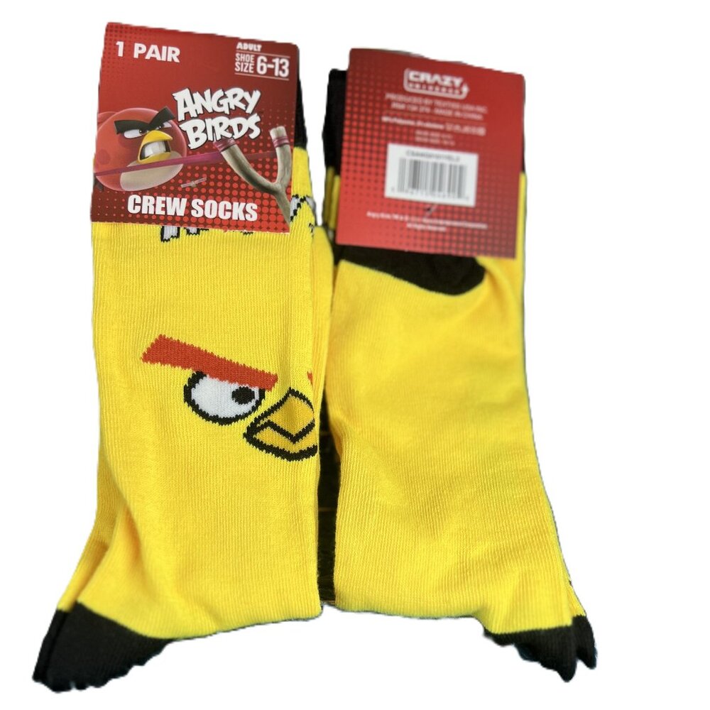 NWT- ANGRY BIRDS YELLOW AND BLACK CREW SOCKS